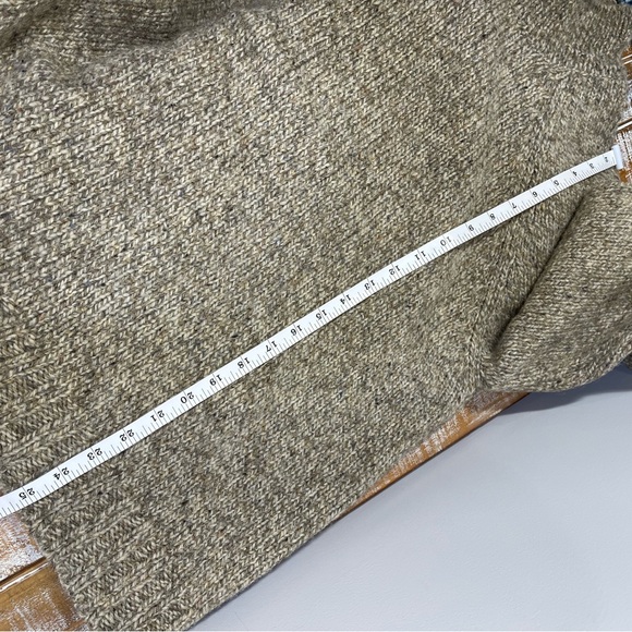 Vintage Abercrombie & Fitch Men Sweater Top Size M Color Tan - Picture 7 of 8